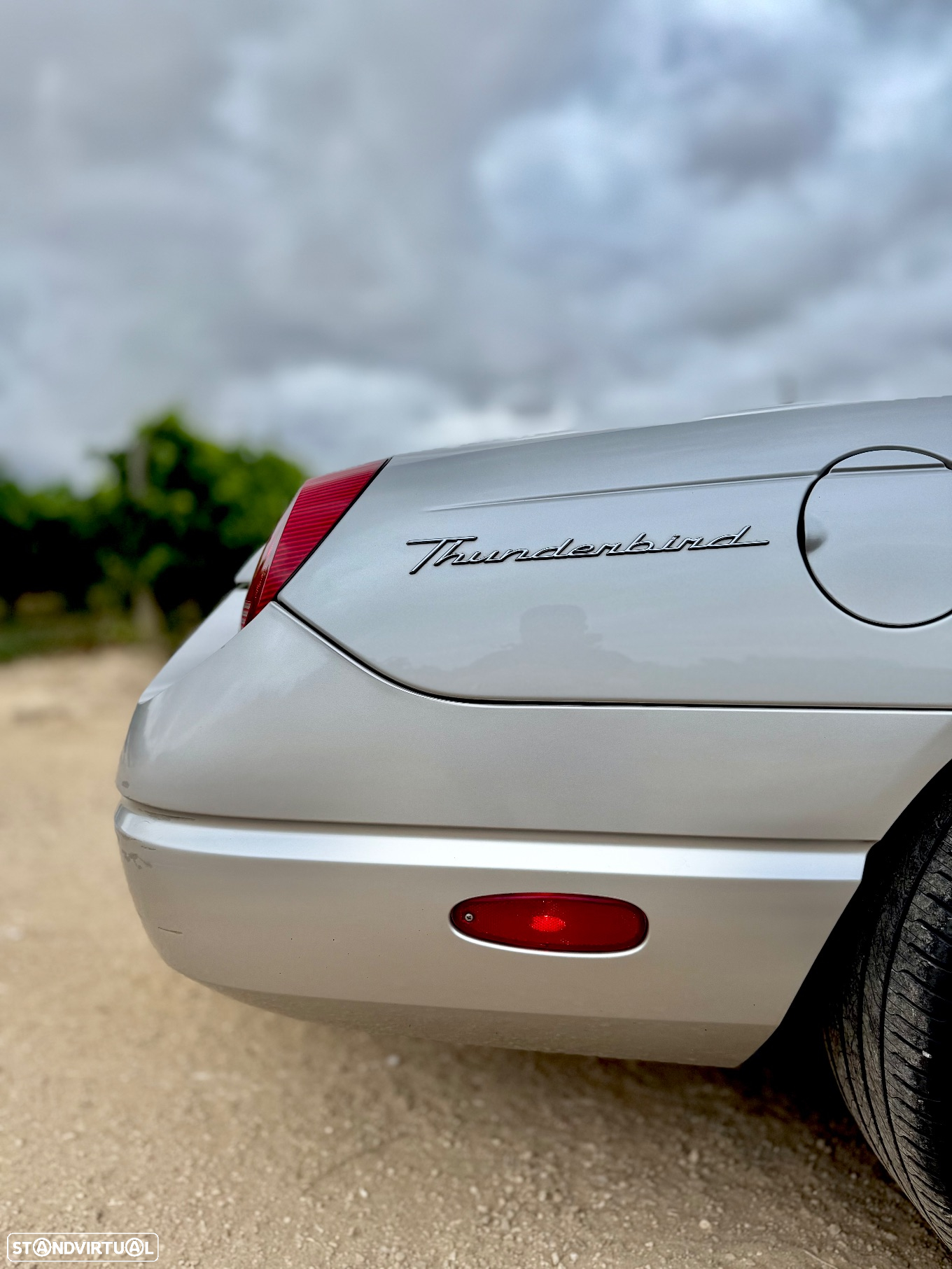 Ford Thunderbird - 5