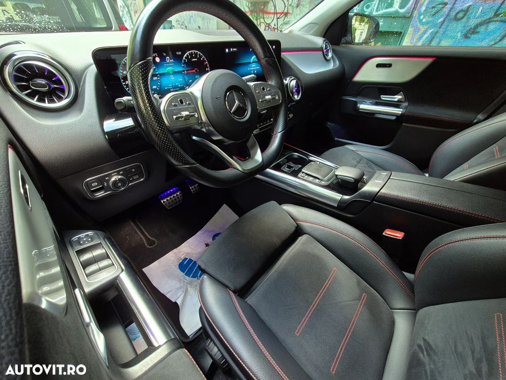 Mercedes-Benz GLA 250 e - 36