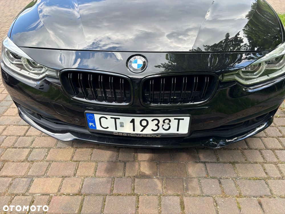 BMW Seria 3 318i - 7