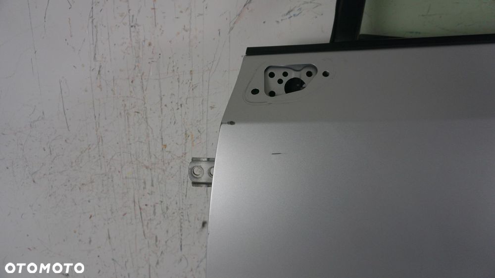 DRZWI LEWY PRZÓD LEWE PRZEDNIE TOYOTA PRIUS+ LIFT PRIUS + PLUS 15-18 1F7 - 3