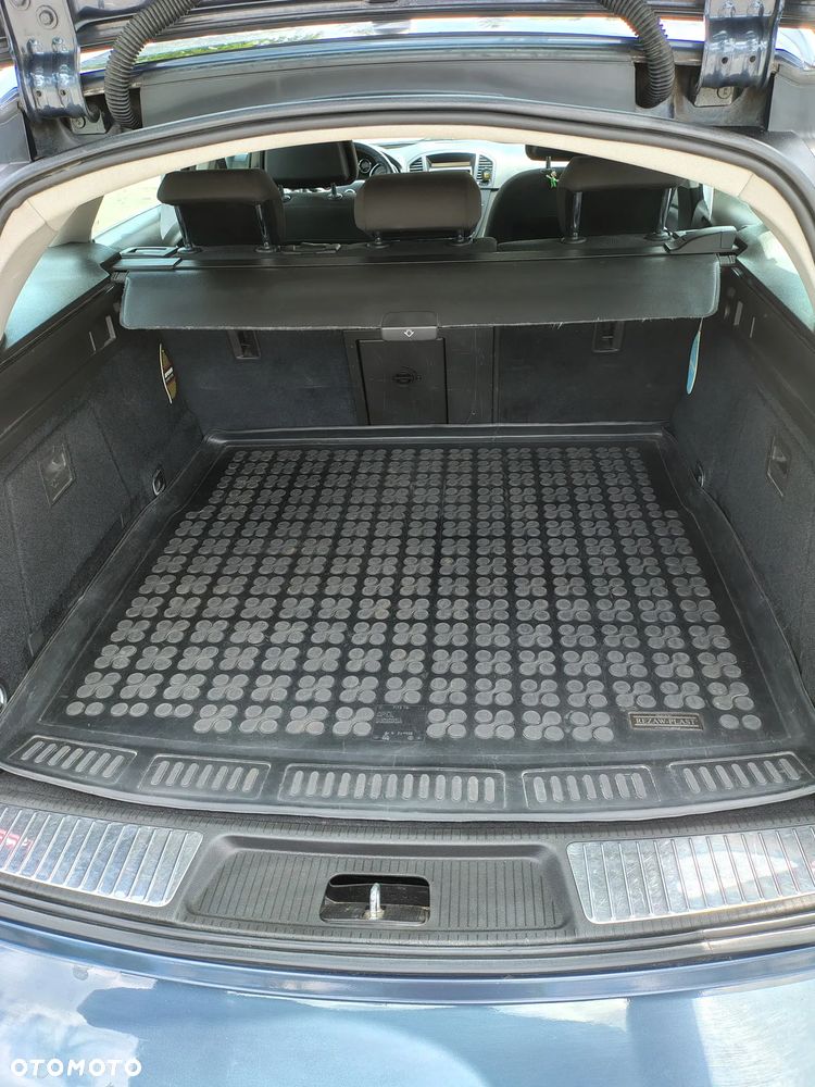 Opel Insignia 1.8 - 3