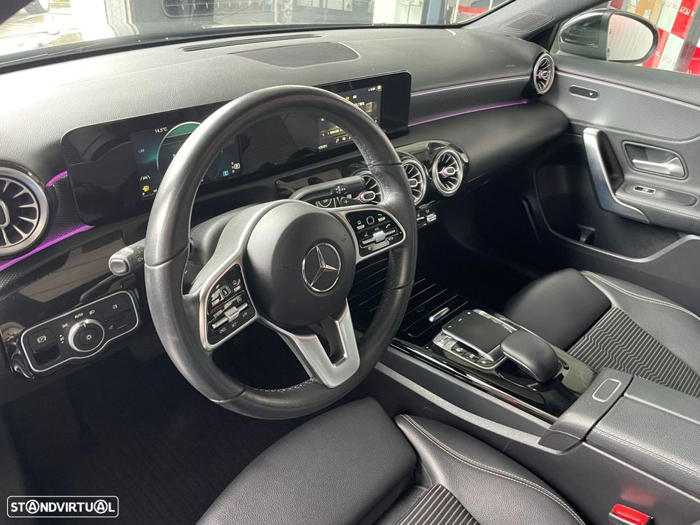 Mercedes-Benz A 180 d Business Solutions Aut. - 32