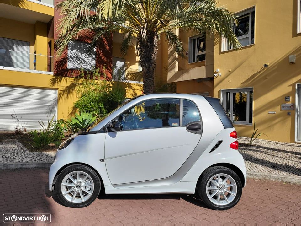Smart ForTwo Coupé 0.8 cdi Passion 54 Softouch - 2
