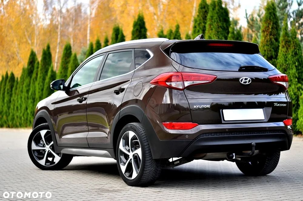 Hyundai Tucson 1.7 CRDI BlueDrive Style 2WD - 11