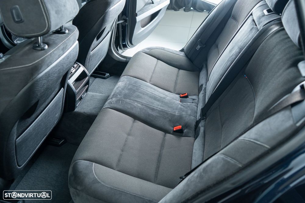 BMW 520 d Pack M Auto - 10