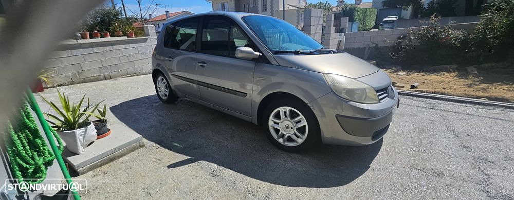 Renault Scénic 1.5 dCi Dynamique Luxe - 3