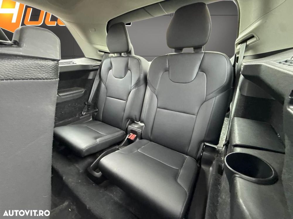 Volvo XC 90 T5 AWD Geartronic Momentum - 17