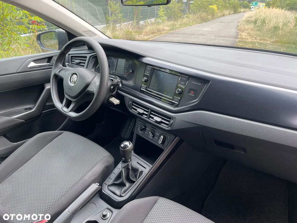 Volkswagen Polo 1.0 Comfortline - 12