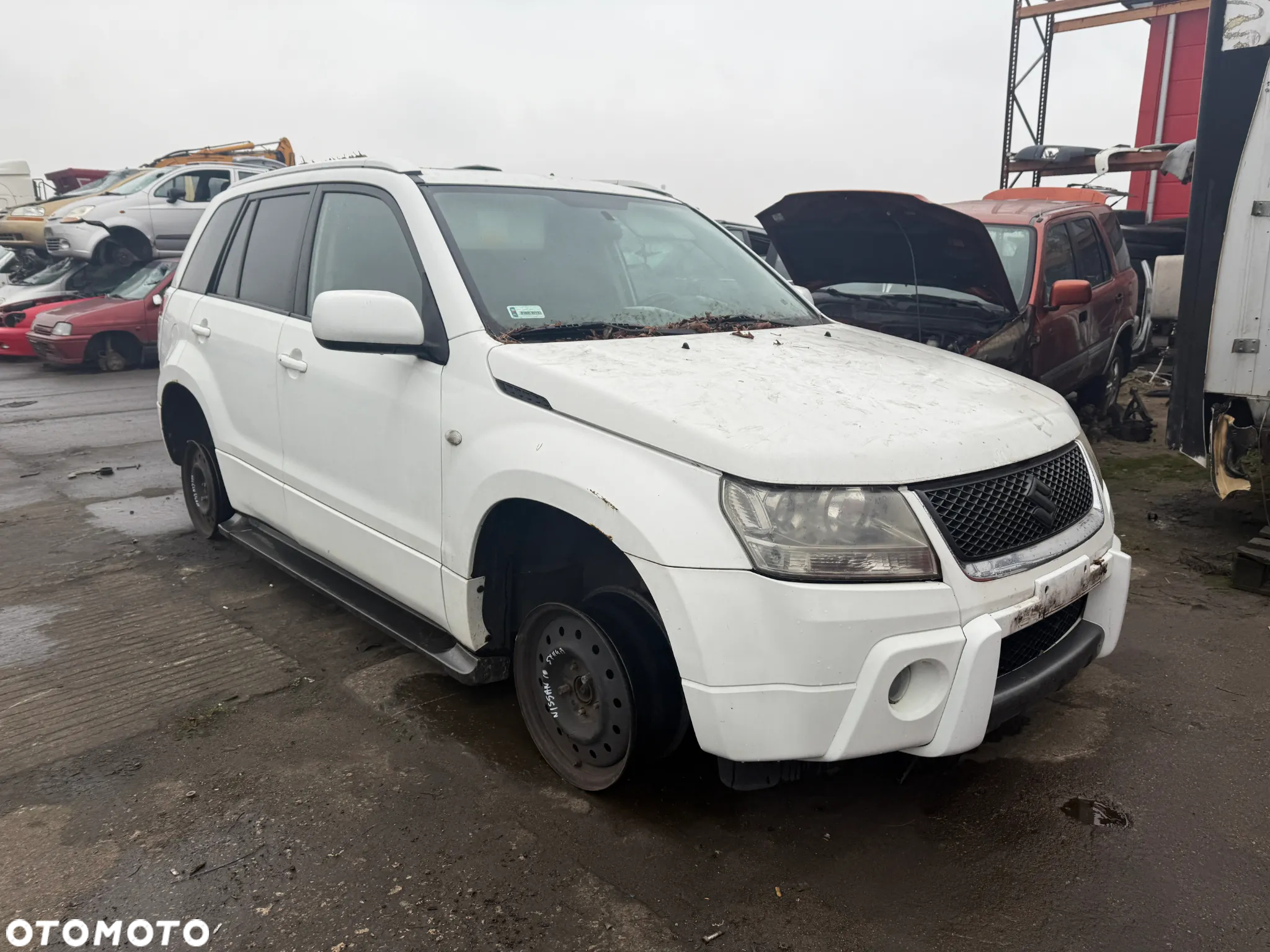 Suzuki Grand Vitara 1.9  4WD Drzwi Zderzak Lusterko Lampa Reflektor Skrzynia Manualna - 2