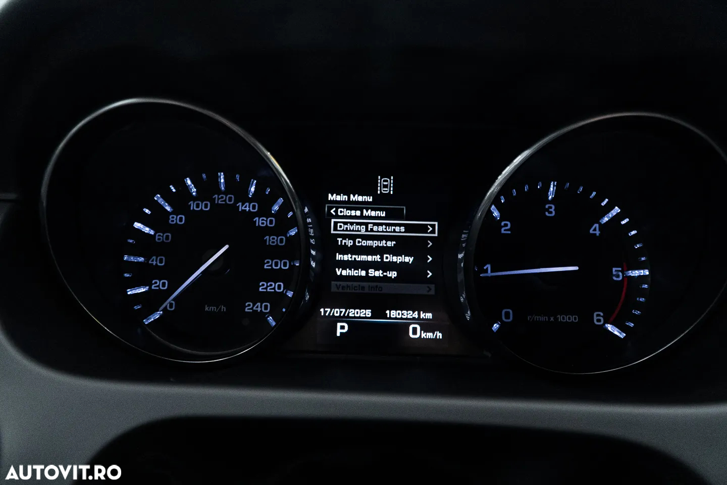 Land Rover Discovery Sport 2.0 l TD4 HSE Aut. - 30