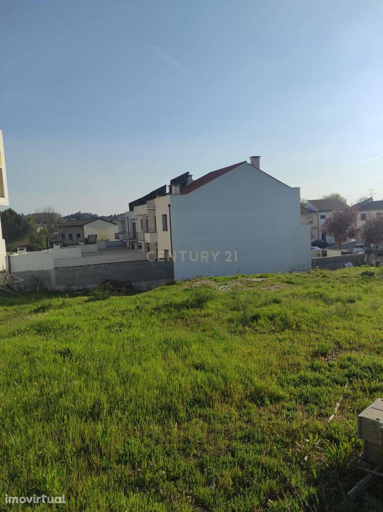 Terreno urbano em Travassós de Baixo, Viseu - Grande imagem: 4/6