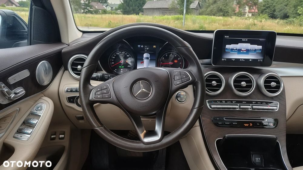 Mercedes-Benz GLC 250 4-Matic - 8