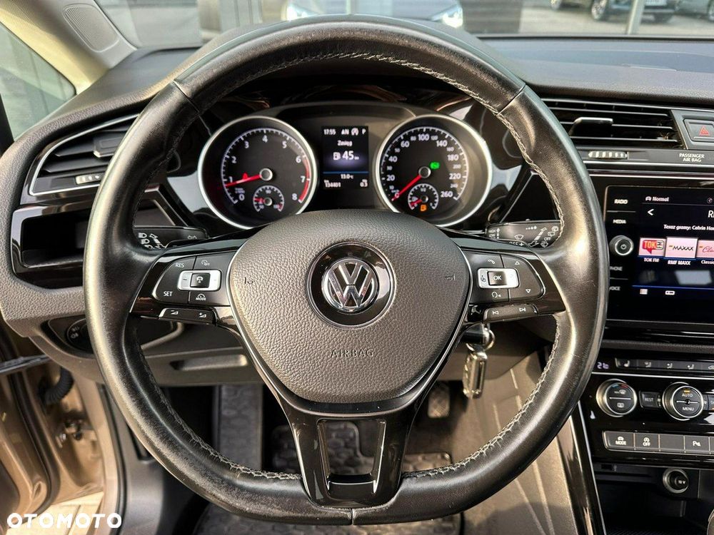 Volkswagen Touran 1.4 TSI BMT Highline DSG - 20