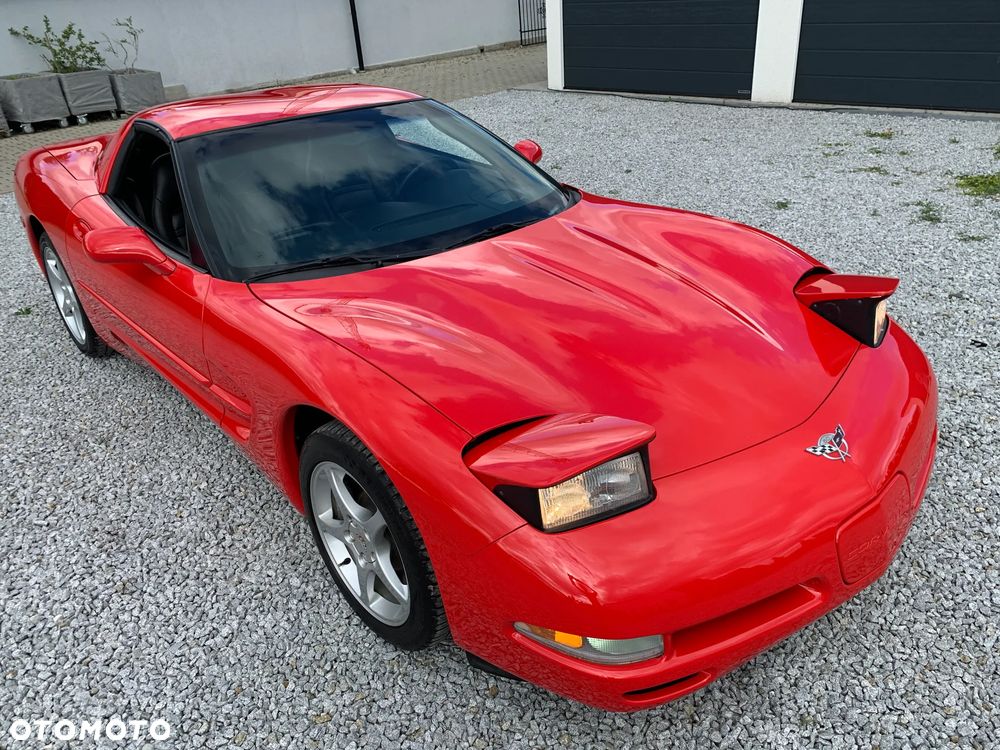 Chevrolet Corvette - 7