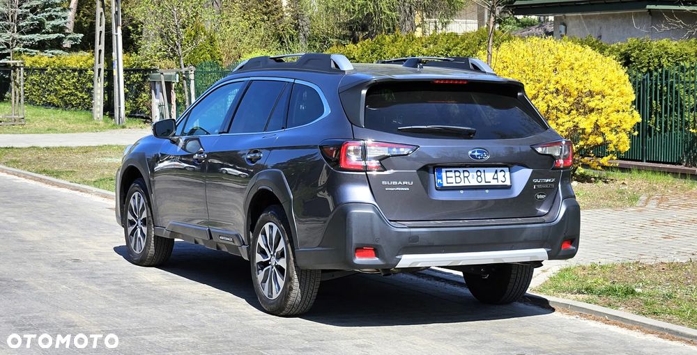 Subaru Outback 2.5i Exclusive - 6