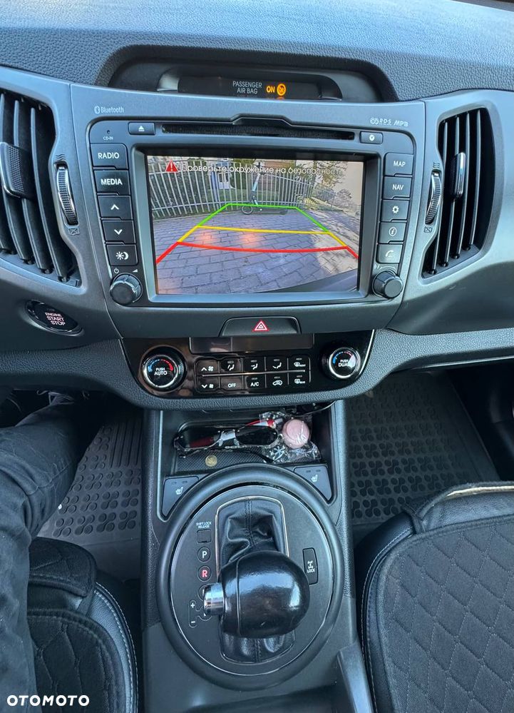 Kia Sportage 2.0 CRDI L - 10