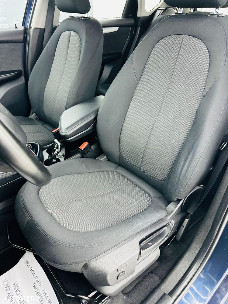 BMW Seria 2 218d - 14