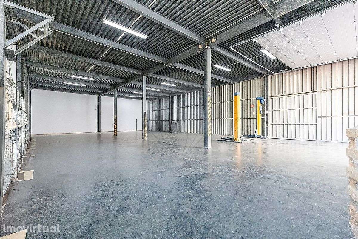 Armazém  para arrendamento - Grande imagem: 3/12
