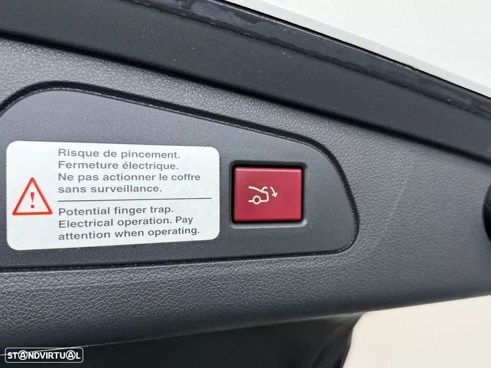 Peugeot 508 RXH 2.0 HDi Hybrid4 2-Tronic - 14