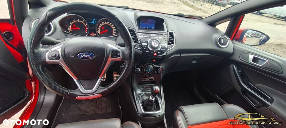 Ford Fiesta - 10