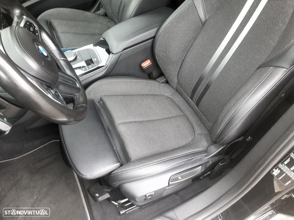 BMW 116 d Aut. Sport Line - 12