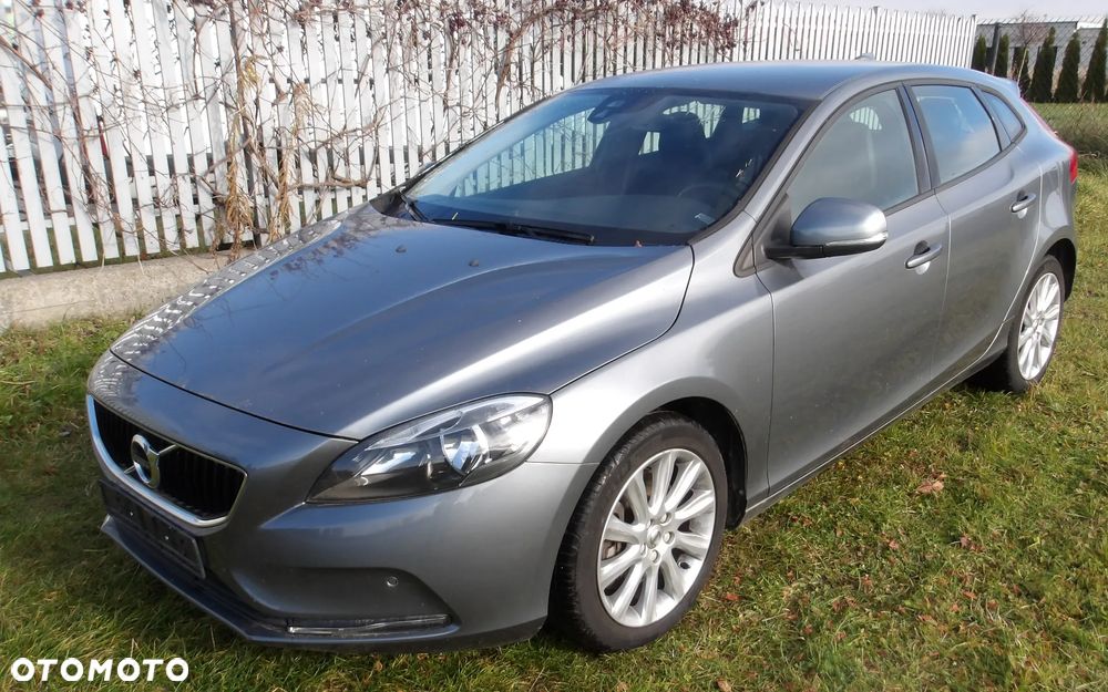 Volvo V40 D3 Kinetic - 2