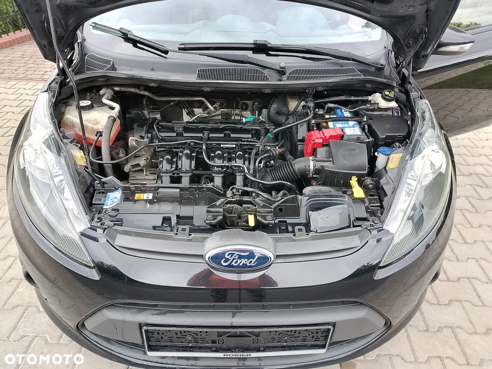 Ford Fiesta - 16