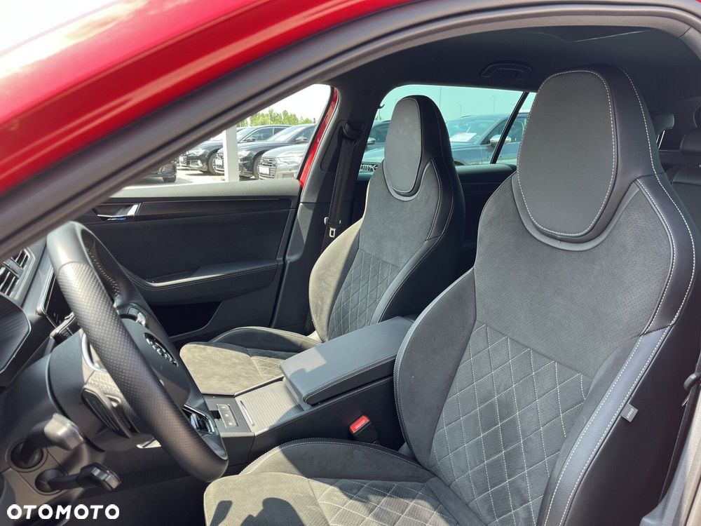 Skoda Superb 2.0 TSI Sportline DSG - 12
