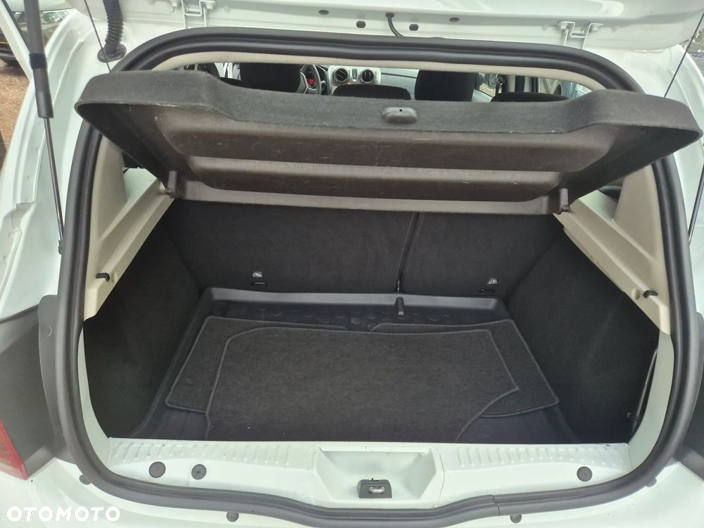 Dacia Sandero TCe 90 Laureate - 20
