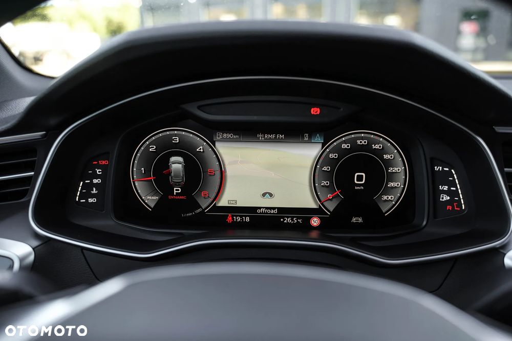 Audi A6 Allroad - 28