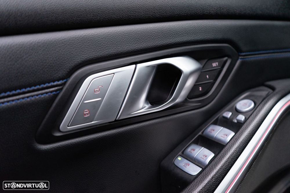 BMW M340 d xDrive Pack Desportivo M Pro Auto - 24