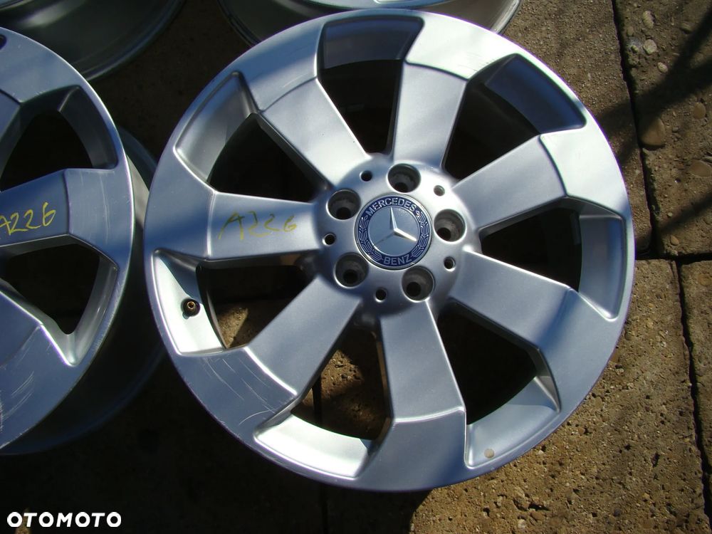 a226 5x112 Mercedes ML W166 W164 GLE X166 W166 V167 GL X164  R W251 8jx18 - 3