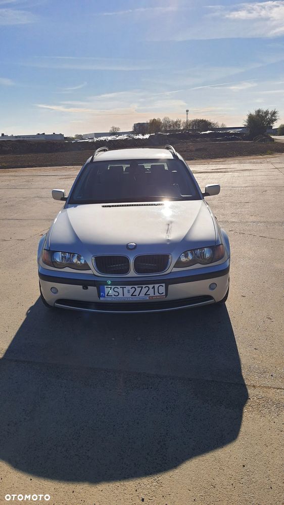 BMW Seria 3 318i - 6