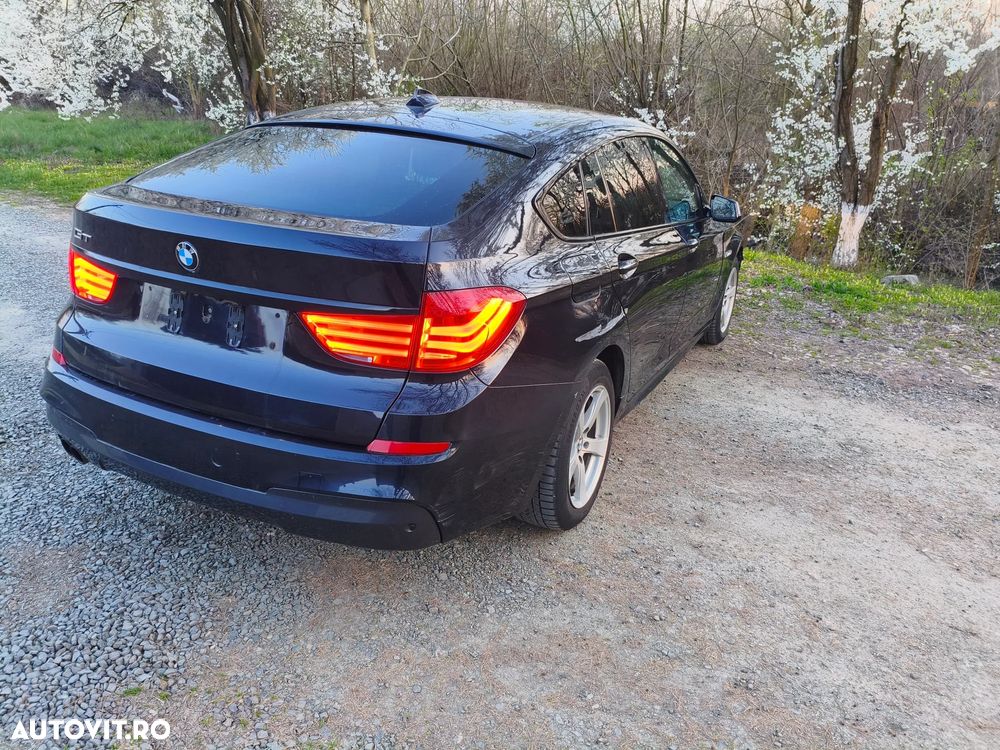 BMW Seria 5 520d - 8