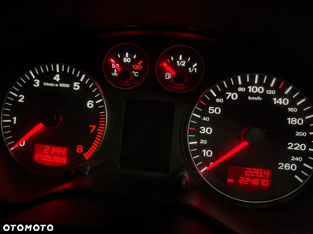 Audi A3 Sportback 1.6 FSI Ambition - 24