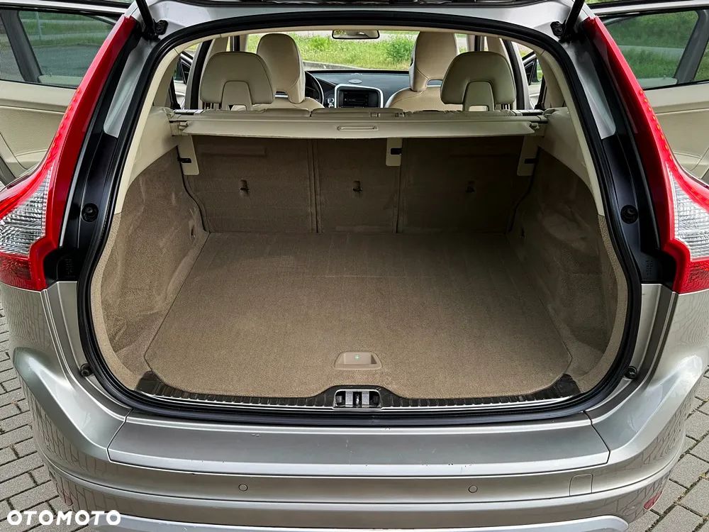 Volvo XC 60 D3 Summum - 19