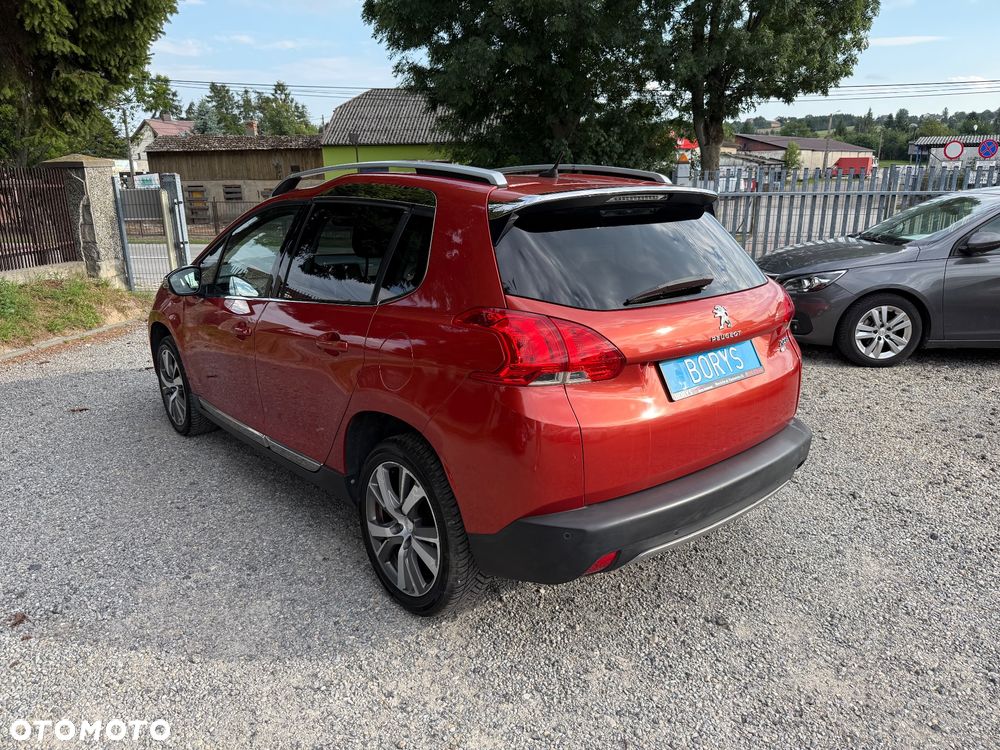 Peugeot 2008 1.6 e-HDi Allure S&S - 7