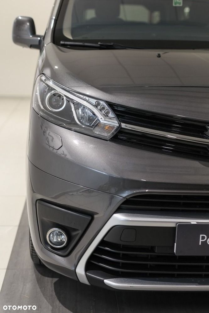 Toyota Proace Verso - 27