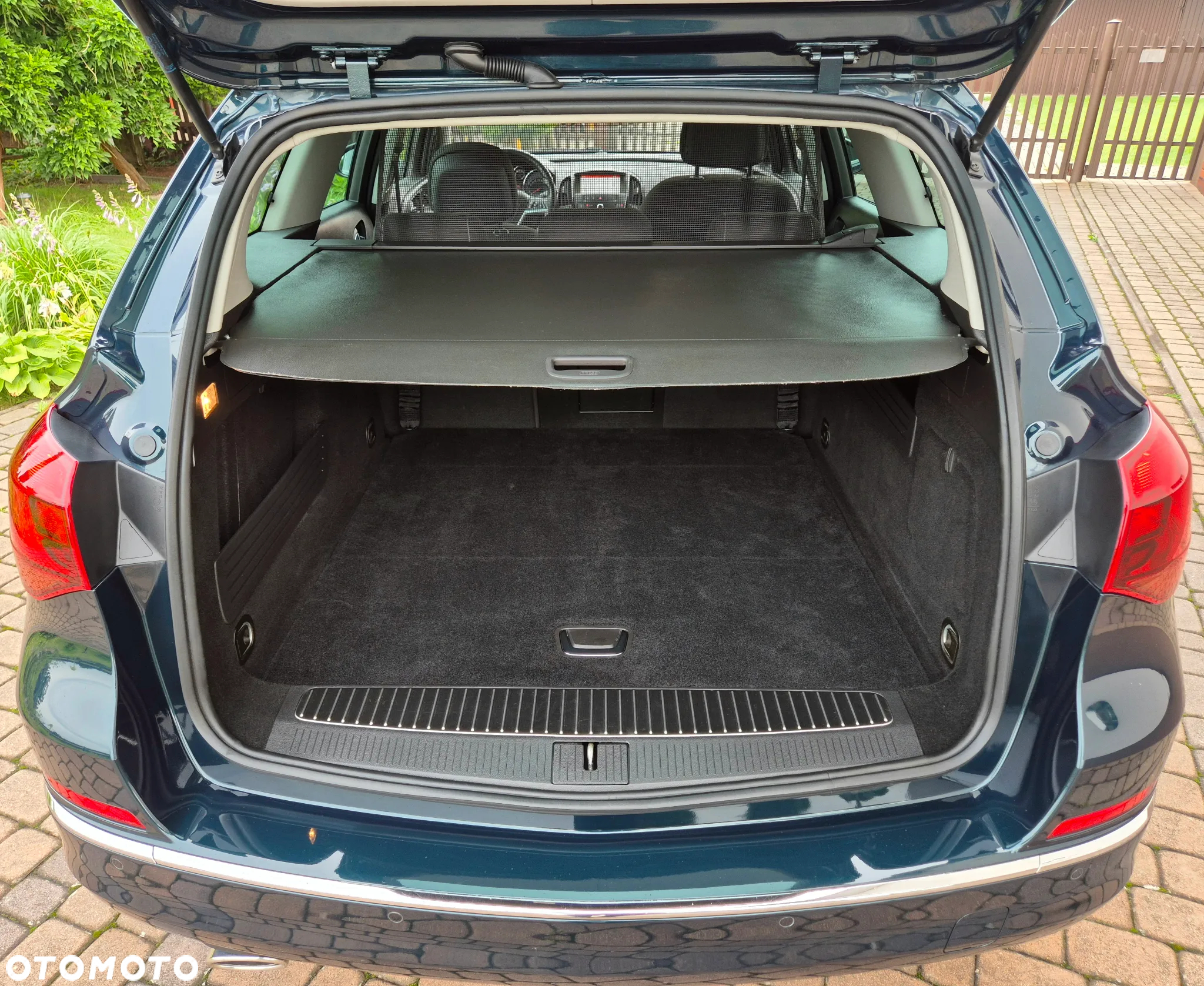 Opel Astra 2.0 CDTI Exklusiv - 26