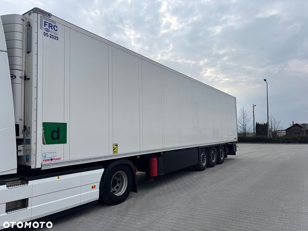 Schmitz Cargobull - 4