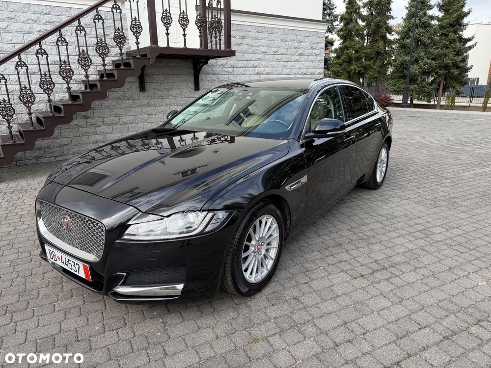 Jaguar XF E-Performance Portfolio - 2