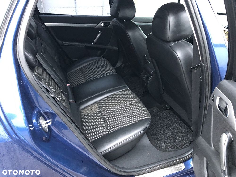 Peugeot 407 2.0 HDI Platinum - 25