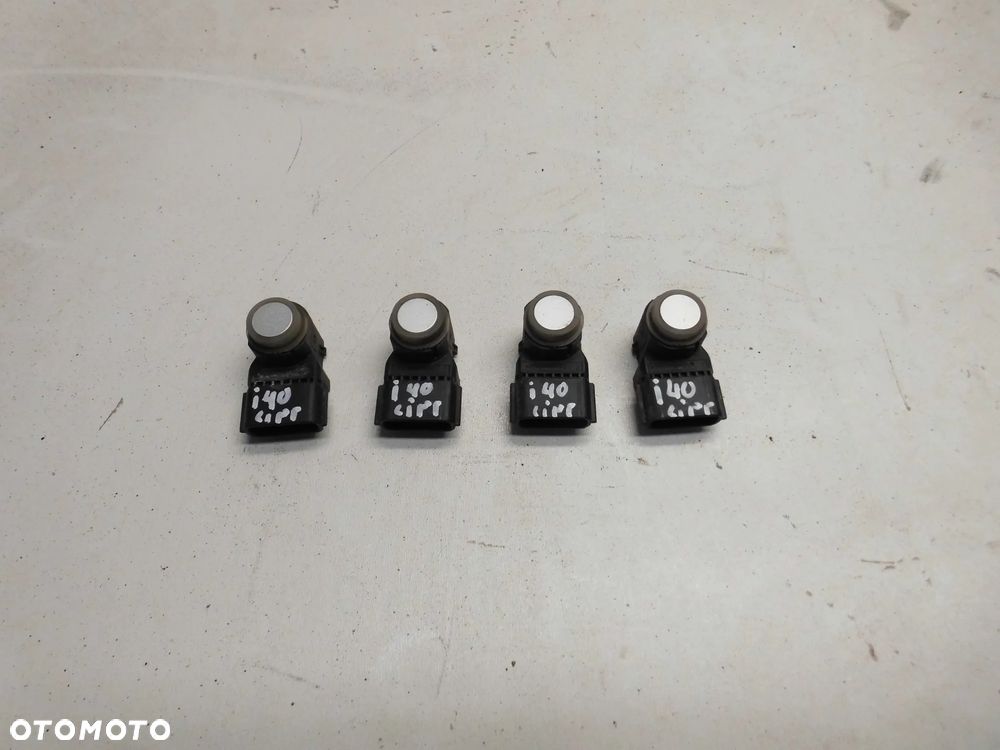 CZUJNIK COFANIA PARKOWANIA PDC 95720-3Z400 HYUNDAI I40 LIFT TYLNY T8T ORYGINAŁ - 1