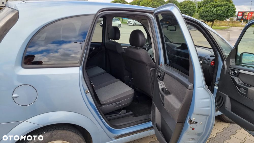 Opel Meriva 1.8 Cosmo MTA - 9