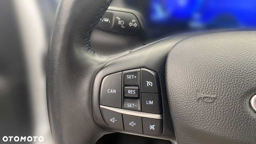 Ford Focus 1.0 EcoBoost mHEV Titanium X - 23