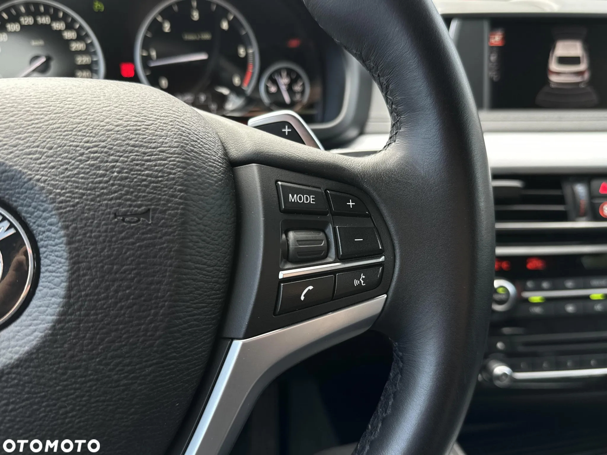 BMW X6 xDrive30d - 18