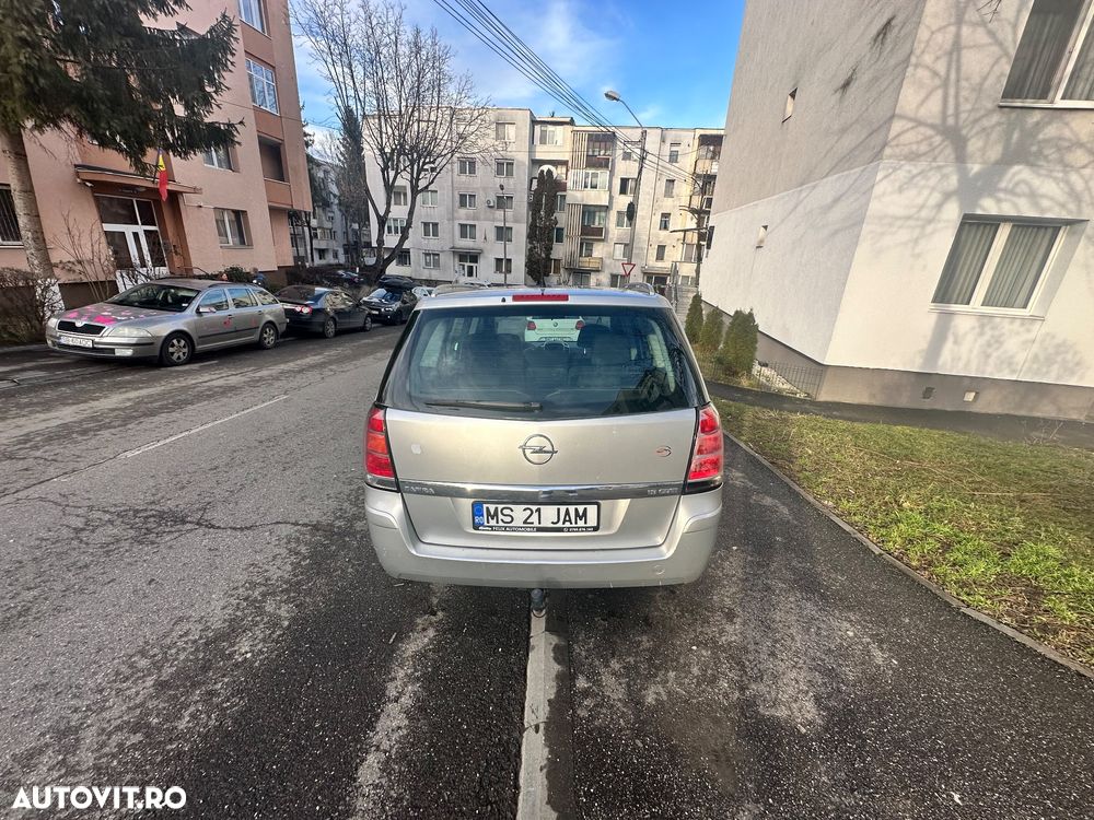 Opel Zafira 1.9 CDTI - 5