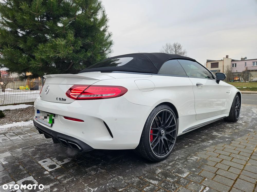 Mercedes-Benz Klasa C AMG 63 S AMG Speedshift 7G-MCT - 26