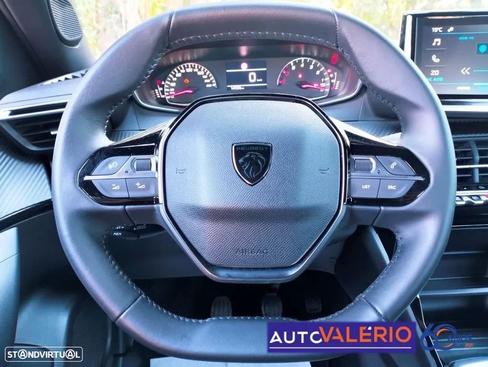 Peugeot 2008 1.2 PureTech Style - 19