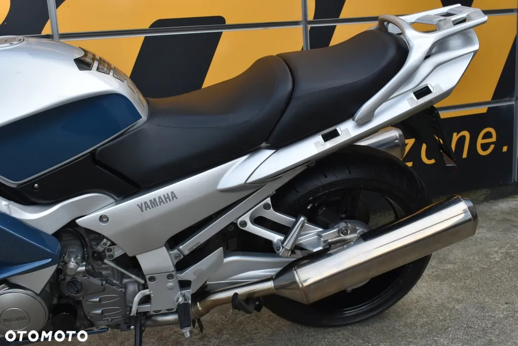 Yamaha FJR - 10